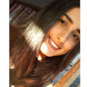 Meet your Posher, Karine